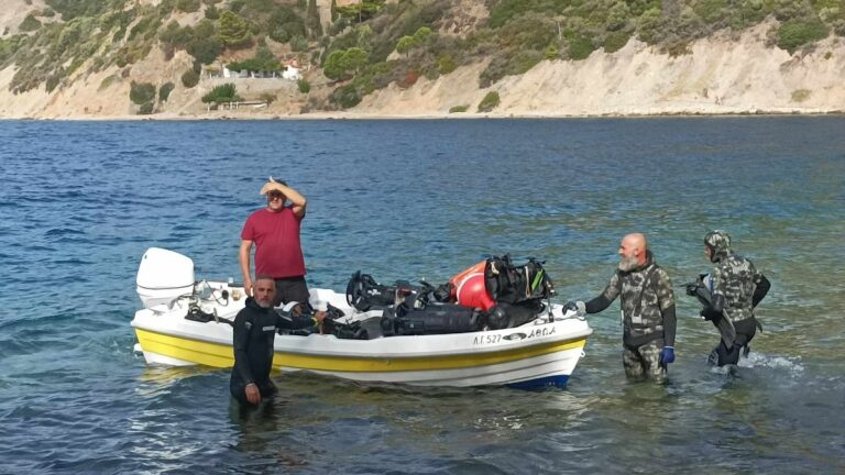 Εντατικές έρευνες για πατέρα και γιό που αγνοούνται από την Τετάρτη