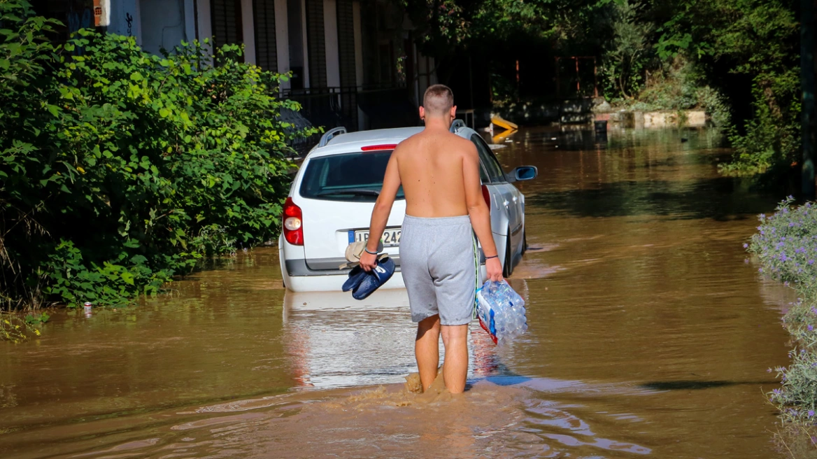 Κακοκαιρία Daniel: SOS από τους επιστήμονες για μολυσμένο νερό από τις πλημμύρες-Οι ασθένειες που μπορεί να προκληθούν