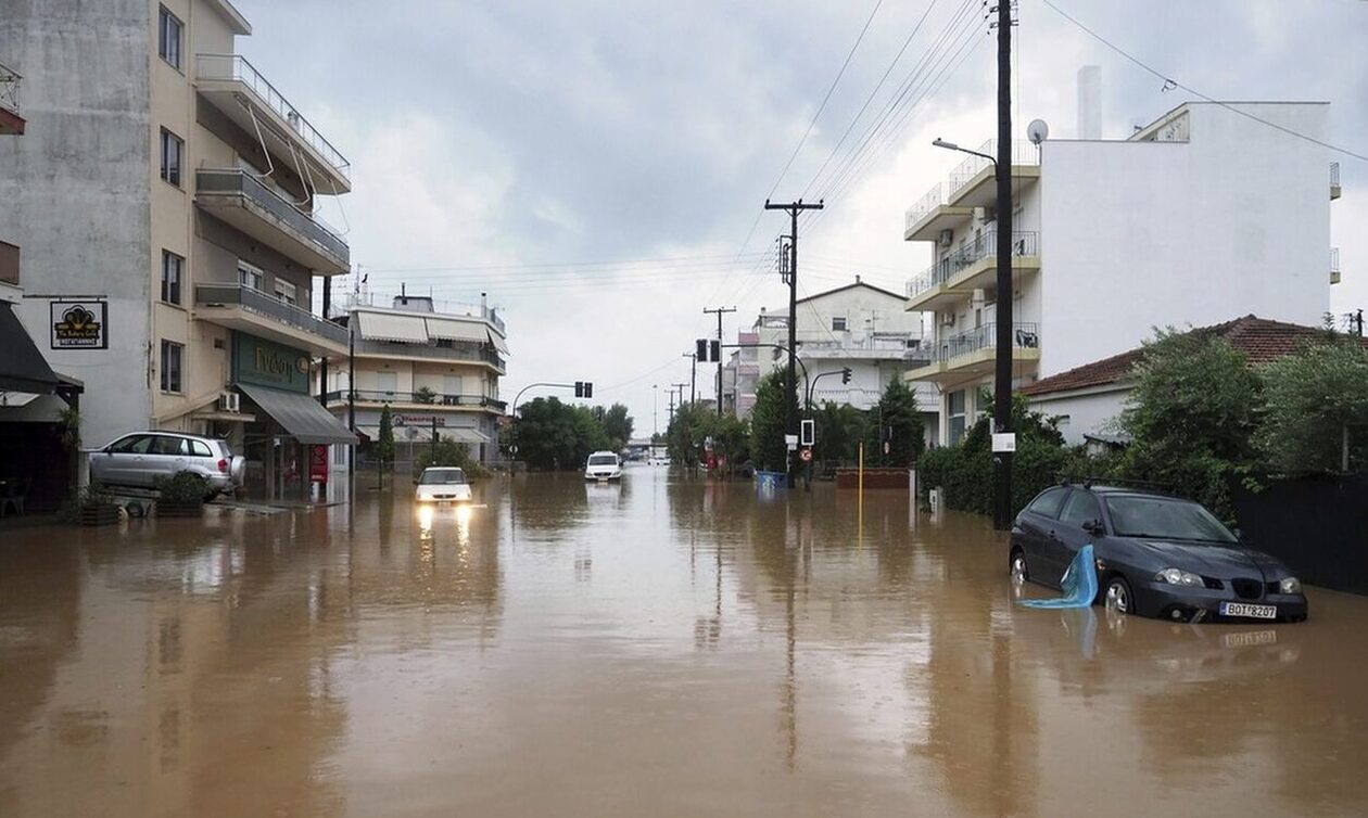 Καιρός: Νέο έκτακτο δελτίο για την τριήμερη κακοκαιρία – Συναγερμός για τη Θεσσαλία