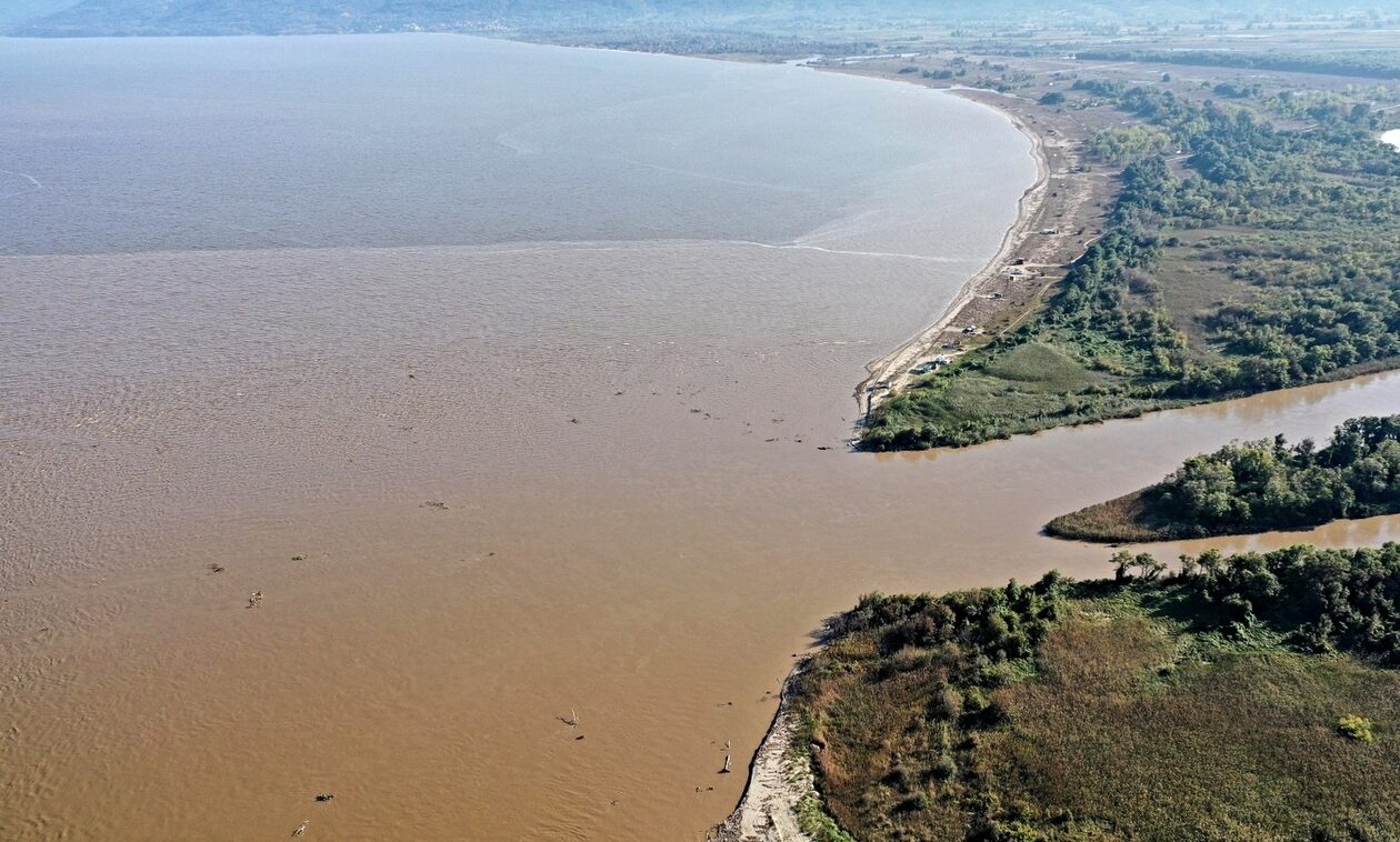 Θεσσαλία, η επόμενη μέρα – Απόγνωση και αβεβαιότητα «συνθέτουν» την επιστροφή στην καθημερινότητα
