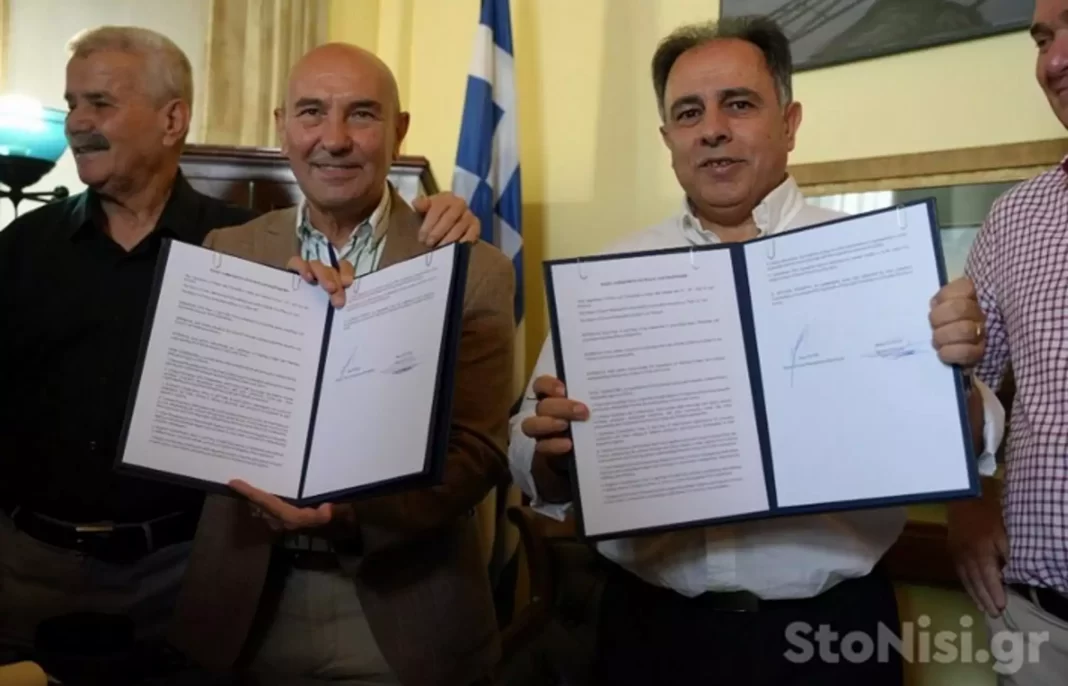 Συμφωνία ειρήνης και φιλίας με 8 δεσμεύσεις από τους δημάρχους Μυτιλήνης και Σμύρνης
