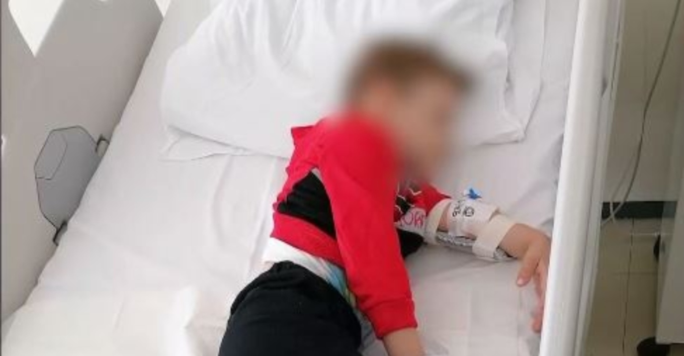 Πώς έγινε το ατύχημα με τον 5χρονο - «Ο οδηγός με κοίταξε και έφυγε» λέει η μητέρα του