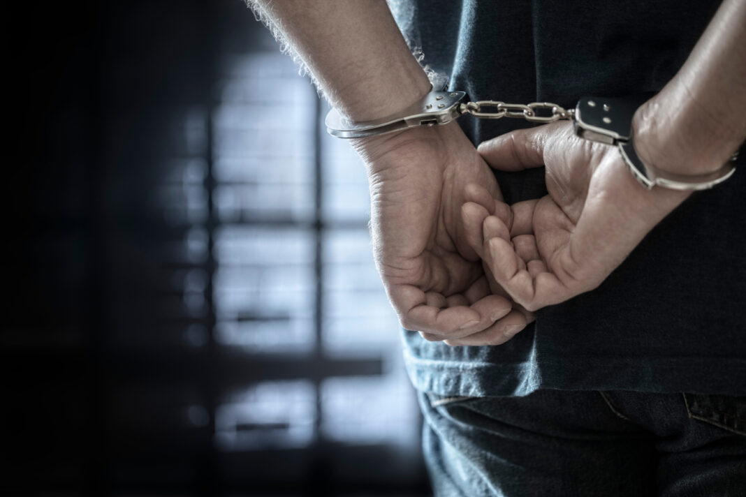 Να μην εκδοθεί στις ΗΠΑ ζητά ο Αυστραλός που συνελήφθη για διακίνηση ναρκωτικών στη Μύκονο