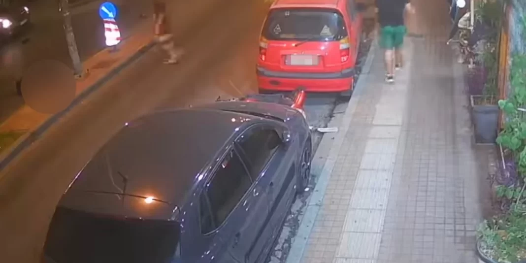 Βίντεο σοκ: Η στιγμή που οδηγός ΙΧ χτυπά και εγκαταλείπει αβοήθητο αναβάτη μοτοσικλέτας