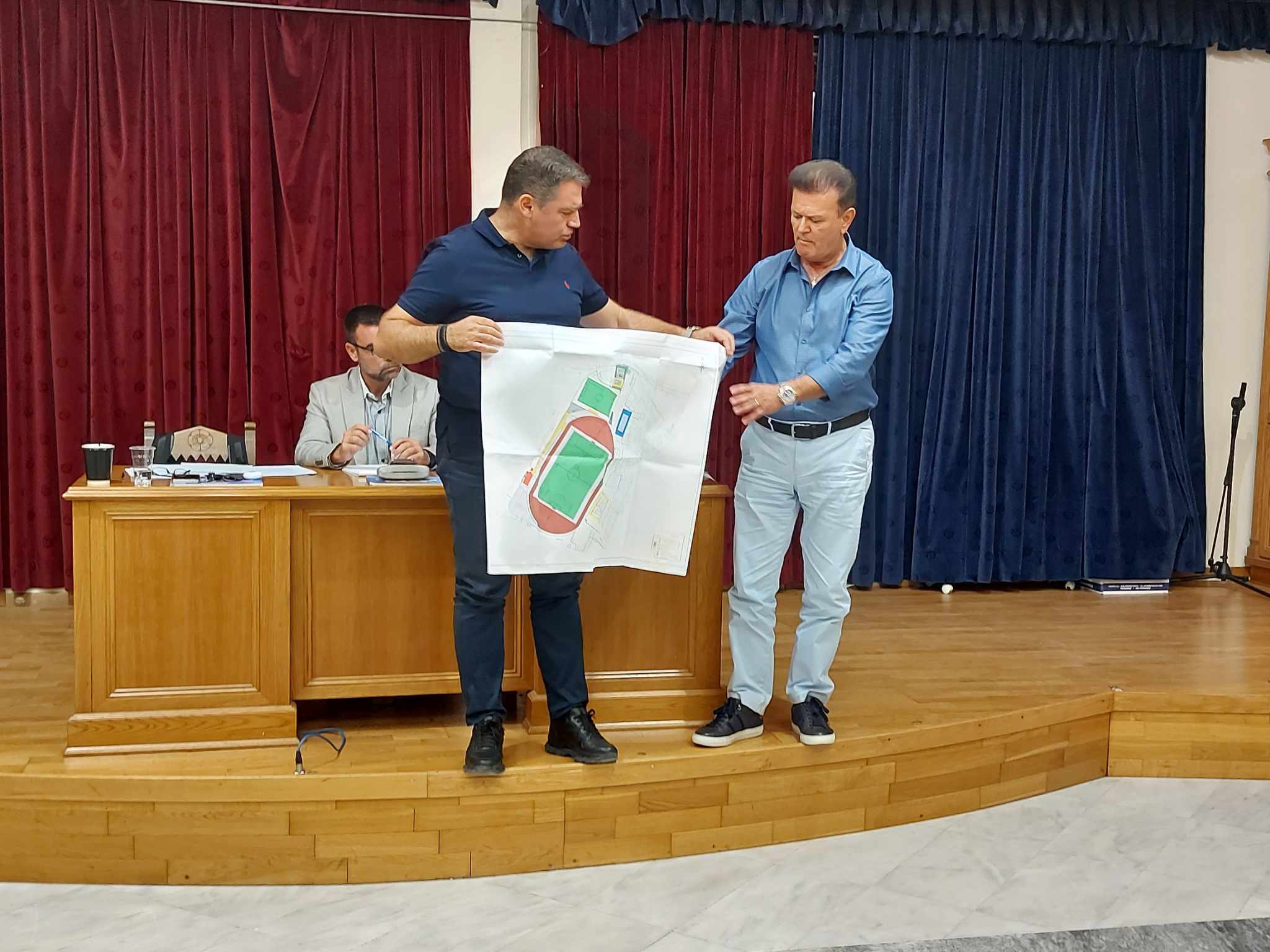 Σύγχρονο αθλητικό κέντρο στα Μάλια – Παρουσιάστηκε η πρόταση της Δημοτικής Αρχής
