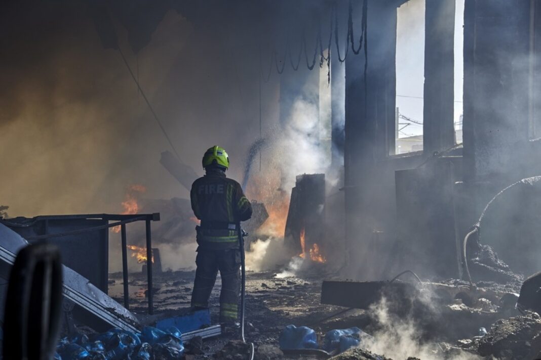 Πόλεμος στην Ουκρανία: Τρεις νεκροί από θραύσματα ουκρανικού drone στο Μπέλγκορόντ