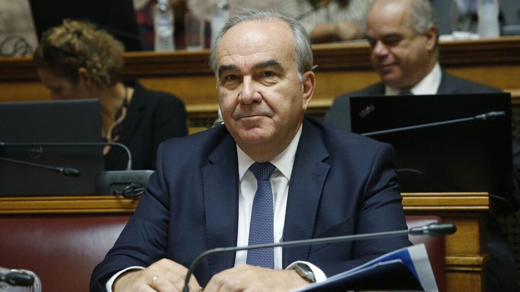 Παπαθανάσης: Δεν θα χαθεί ούτε ένα ευρώ από το Ταμείο Ανάκαμψης