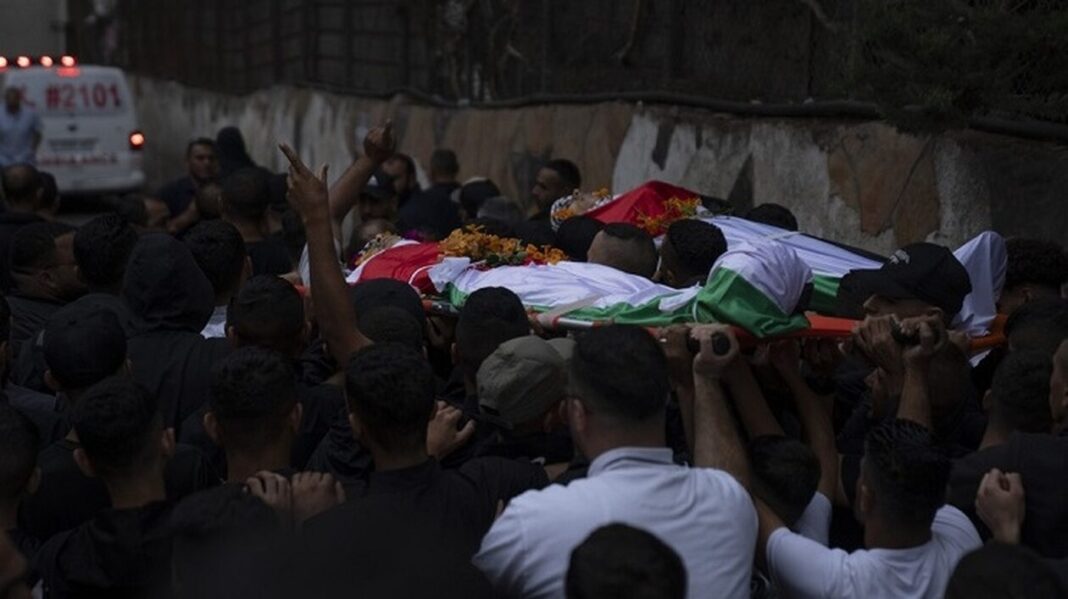 Τρεις Παλαιστίνιοι σκοτώθηκαν στη Δυτική Όχθη - Τέσσερις σε αεροπορική επιδρομή στη Γάζα