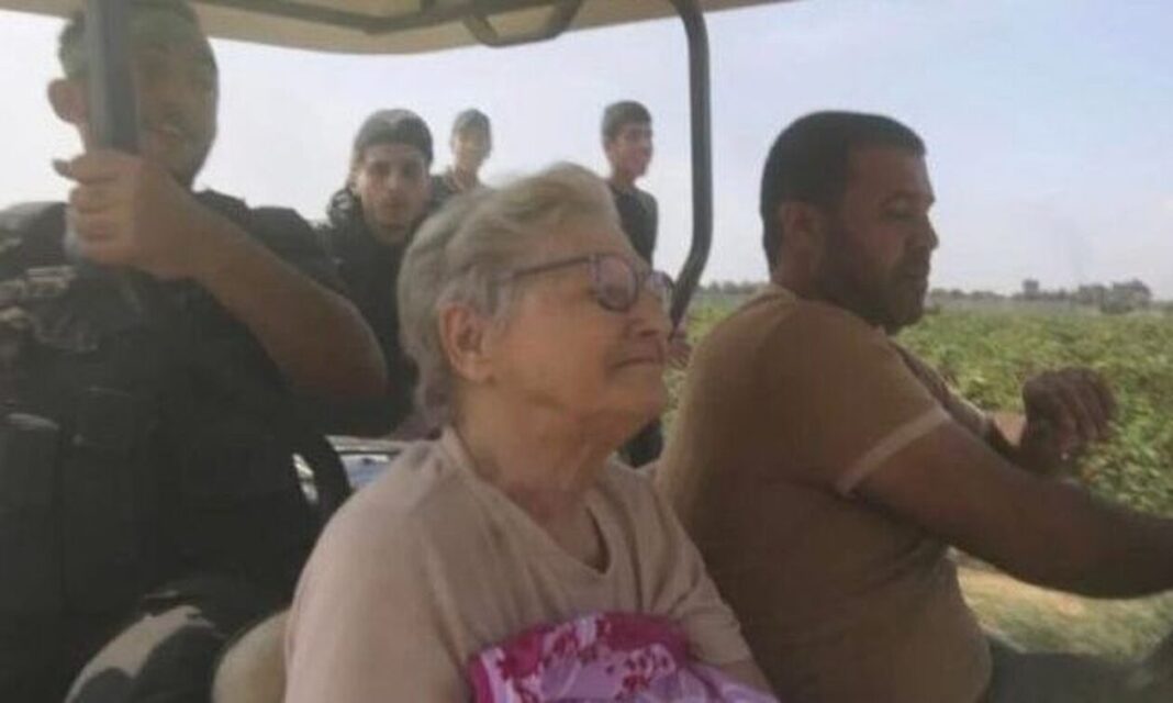 Πόλεμος στο Ισραήλ: Η Χαμάς απήγαγε 85χρονη Ισραηλινή - Αγνοείται η τύχη της