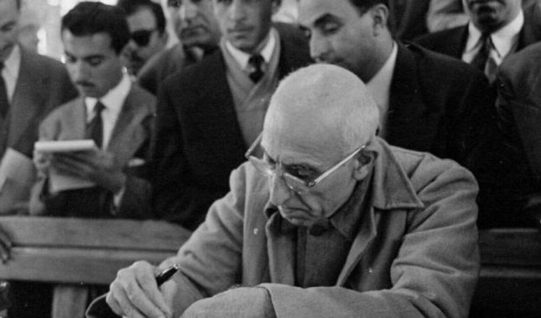 Παραδοχή από CIA: Το πραξικόπημα στο Ιράν το 1953 «ήταν αντιδημοκρατικό»