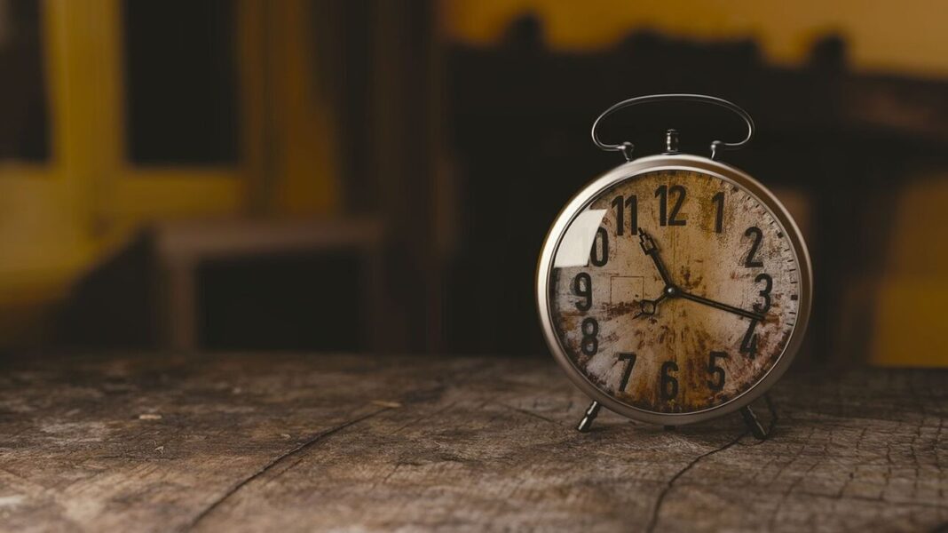 clock-1274699_1280 Στις 29 Οκτωβρίου αλλάζει η ώρα – Κερδίζουμε μια ώρα ύπνου