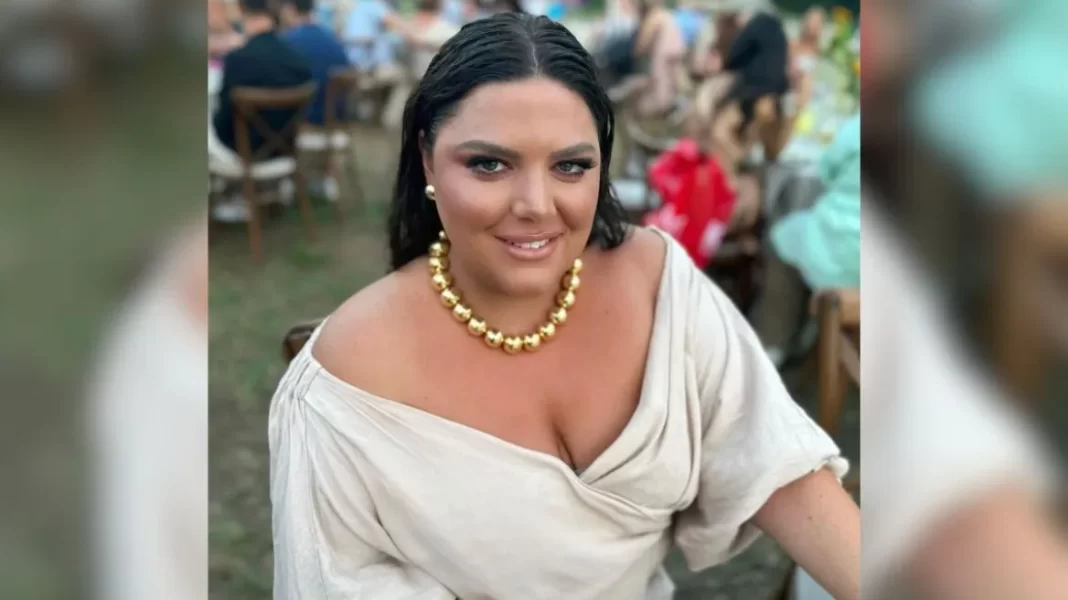 Δανάη Μπάρκα: Εκτός εκπομπής η παρουσιάστρια – Είναι θετική στον κορωνοϊό