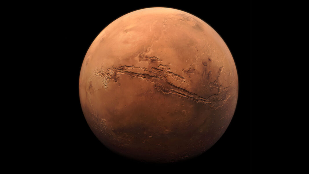 Άρης: Κάτω από την επιφάνεια, ένας ωκεανός ραδιενεργού μάγματος