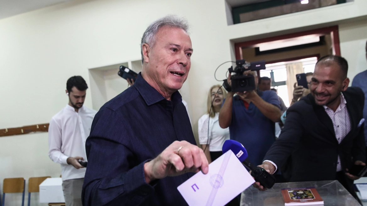 Δεν έδωσαν στον Γιάννη Σγουρό το ψηφοδέλτιο του συνδυασμού του