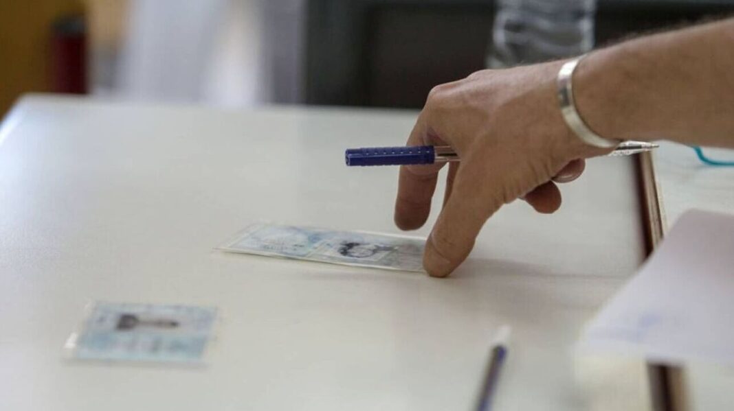 Ευρωεκλογές: Πως θα λειτουργήσουν τα Γραφεία Ταυτοτήτων και Διαβατηρίων