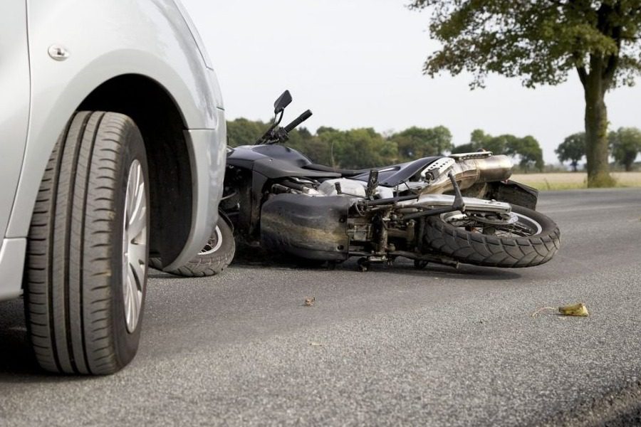 Ηράκλειο: Τροχαίο ατύχημα με εγκατάλειψη – Τραυματίστηκε 18χρονη