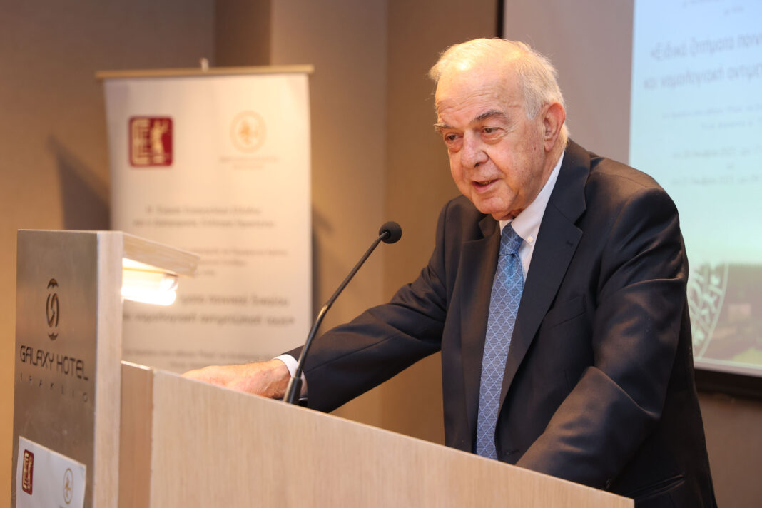 Στο επιστημονικό συνέδριο για τα ζητήματα του Ποινικού Δικαίου ο Δήμαρχος Ηρακλείου Βασίλης Λαμπρινός