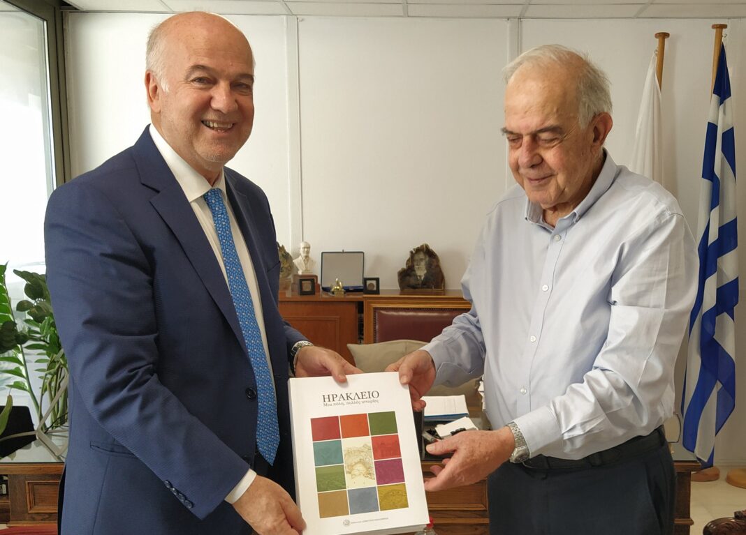 Συνάντηση του Δημάρχου Ηρακλείου Βασίλη Λαμπρινού με τον Υπουργό Δικαιοσύνης