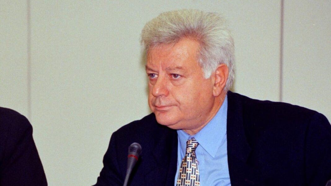 Θεόδωρος Κοτσώνης: Έφυγε από την ζωή ο πρώην υφυπουργός κυβερνήσεων του ΠΑΣΟΚ