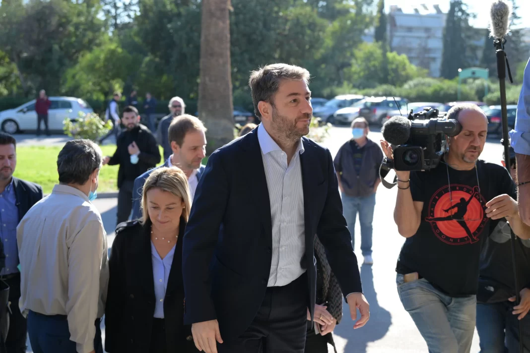 Ανδρουλάκης: Έχουμε χρέος να στηρίξουμε την αποϊδρυματοποίηση, την αναδοχή και νέες εναλλακτικές μορφές στήριξης και φροντίδας των παιδιών