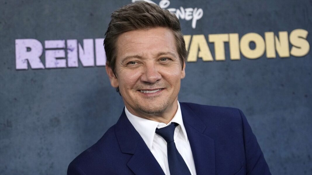 Τζέρεμι Ρένερ: Μετά το σοβαρό του ατύχημα έχει δοκιμάσει κάθε τύπο θεραπείας