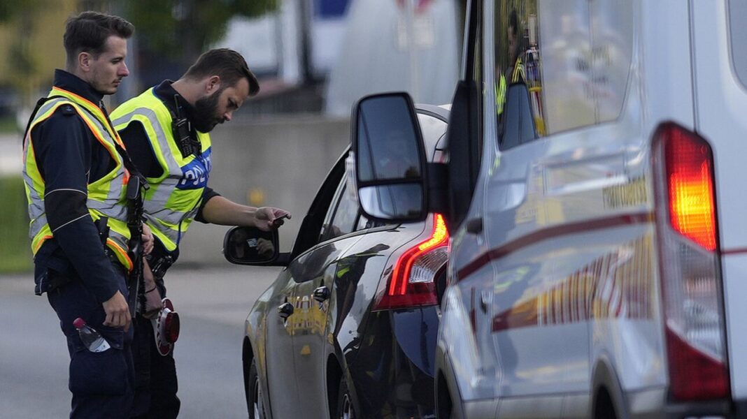 Τσεχία: Παρατείνονται οι έλεγχοι στα σύνορα με τη Σλοβακία μέχρι τις 22 Νοεμβρίου