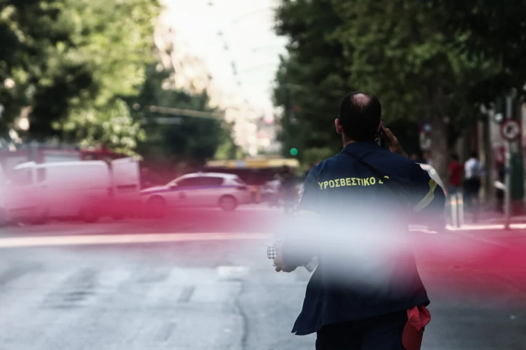 Εκρηκτικός μηχανισμός έξω από σπίτι αστυνομικού