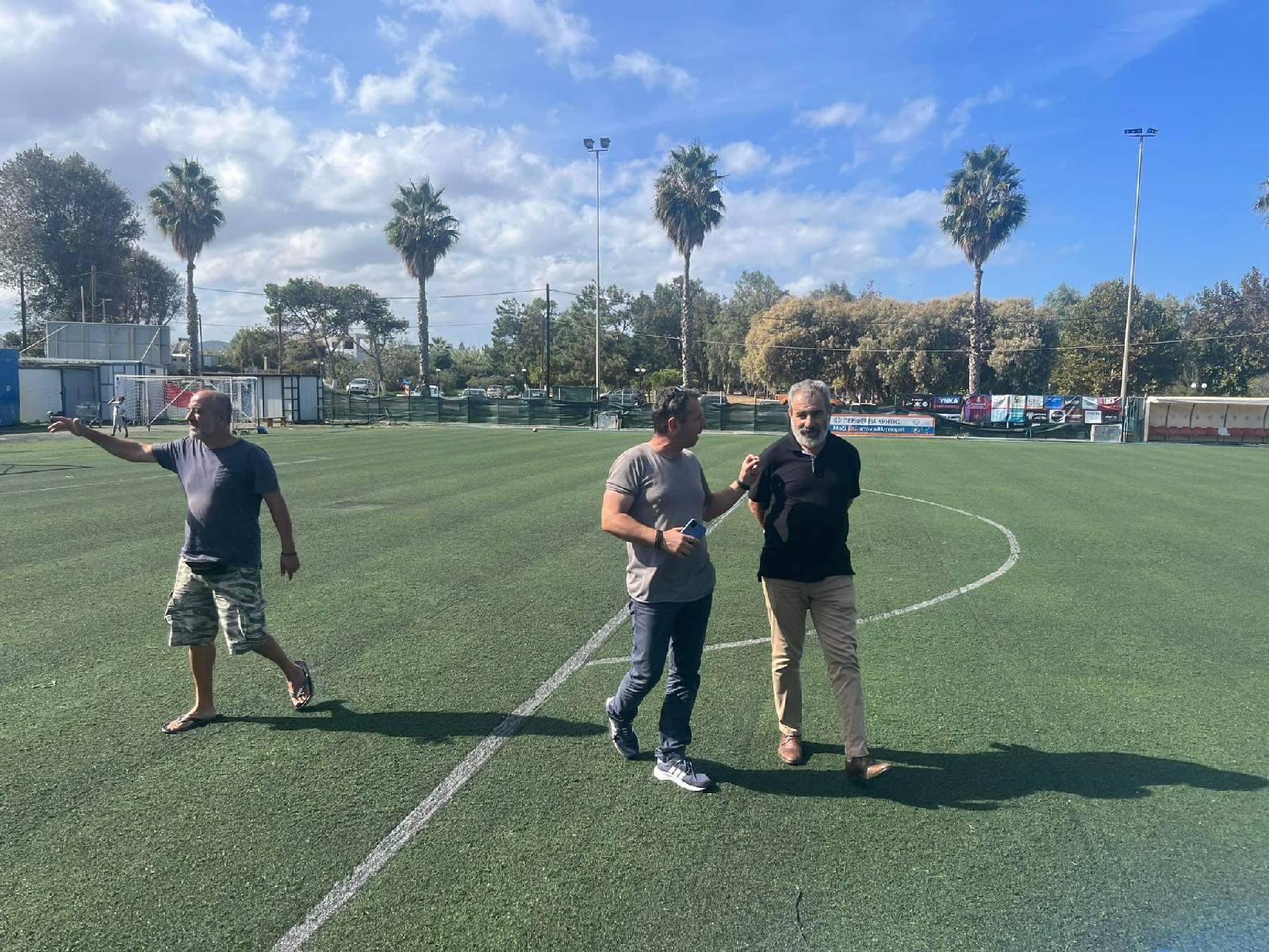 Εκτεταμένες εργασίες συντήρησης στα γήπεδα ποδοσφαίρου του Δήμου Χανίων
