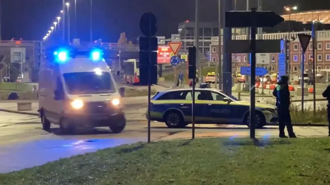 Θρίλερ στο αεροδρόμιο του Αμβούργου με τον ένοπλο πατέρα που κρατά όμηρο το παιδί του