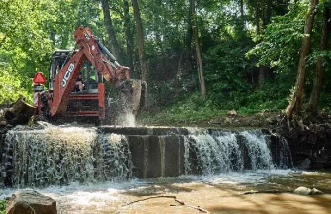 Ανοίγει ο δρόμος για την απομάκρυνση φραγμών από ποταμούς σε Ελλάδα, Κροατία, Ρουμανία και Σλοβακία