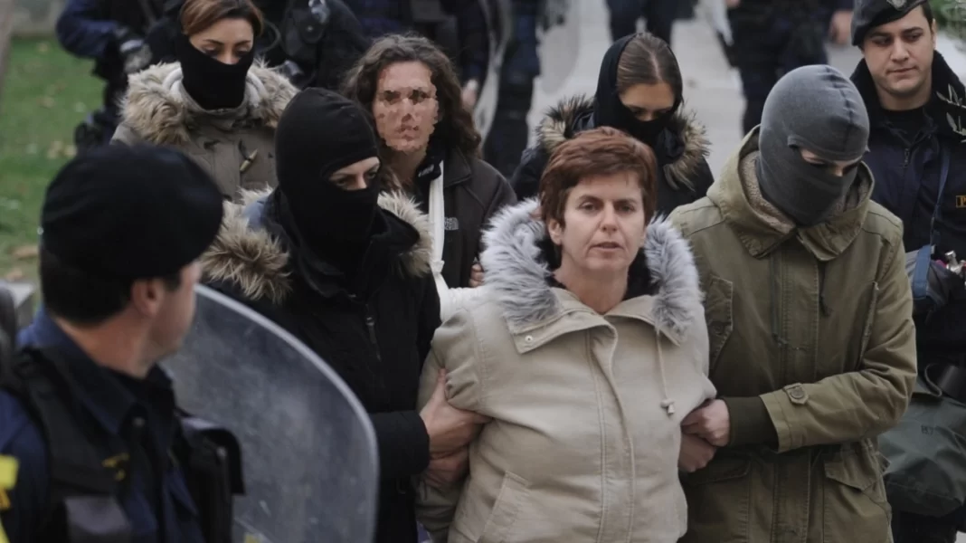 Αποφυλακίστηκε η Πόλα Ρούπα