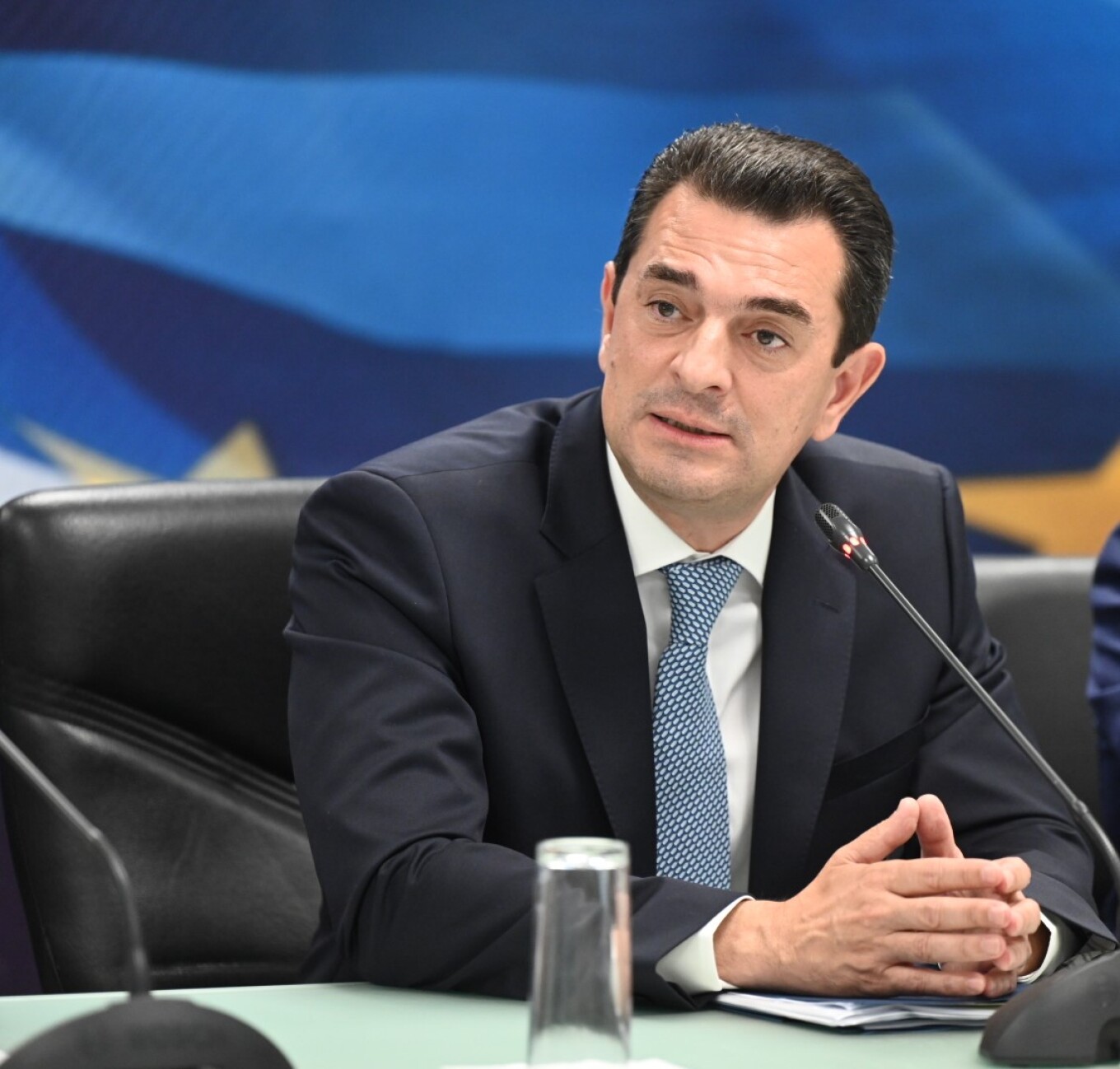 Σκρέκας: Εξαντλούμε τις δυνατότητες στήριξης των νοικοκυριών, γίνεται προσπάθεια ενίσχυσης των εισοδημάτων