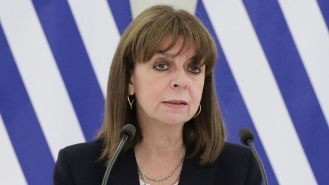 Ανάρτηση Σακελλαροπούλου για τη βία κατά των Γυναικών: «Σπάστε τη σιωπή»
