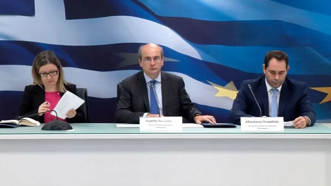 Χατζηδάκης: 2,3 εκατ. πολίτες θα επωφεληθούν από το επίδομα κοινωνικής αλληλεγγύης