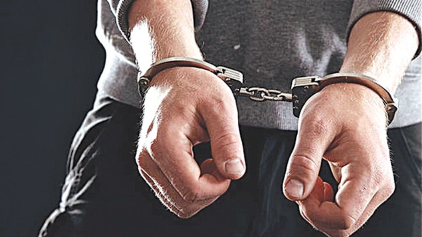 Το αίμα στο ΑΤΜ πρόδωσε Ρομά που διέρρηξε πέντε μαγαζιά