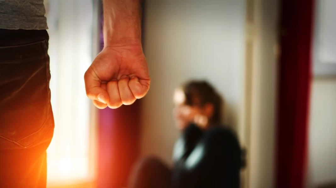 Για μια μπλούζα ξυλοκόπησαν την μαθήτρια η 13χρονη, η 14χρονη και η 16χρονη