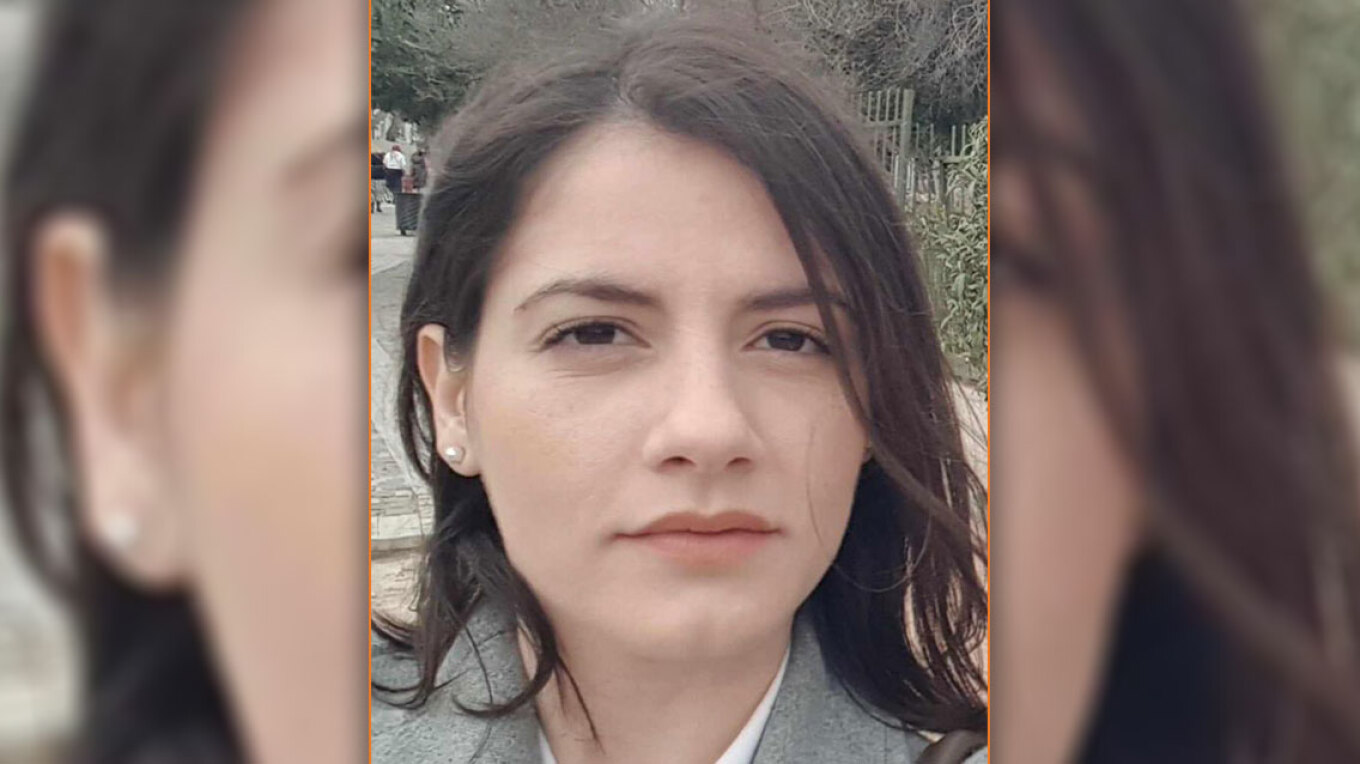 Θρίλερ με την εξαφάνιση της Χρυσάνθης: Βίντεο την δείχνει σε κατάστημα εστίασης να ζητά δωρεάν φαγητό