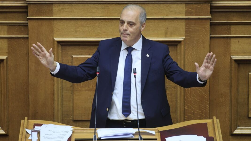 Βελόπουλος: Ο προϋπολογισμός είναι κομμένος και ραμμένος στα μέτρα των ολιγαρχών