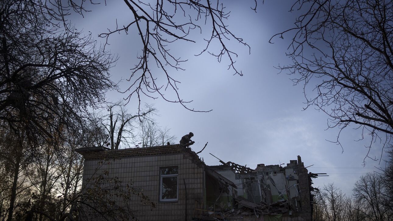 Ουκρανία: Ένας νεκρός από ρωσική επιδρομή με 19 πυραύλους στα περίχωρα του Κιέβου