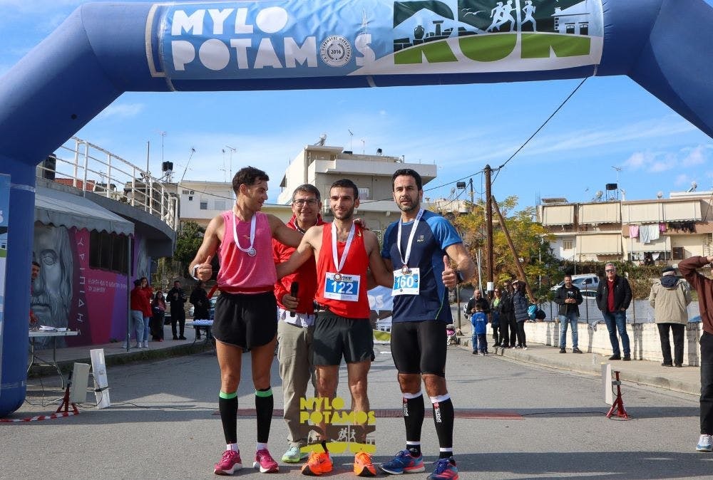 Πρωταγωνιστές Δαμανάκης και Τακμάκη στο Mylopotamos Run 2023