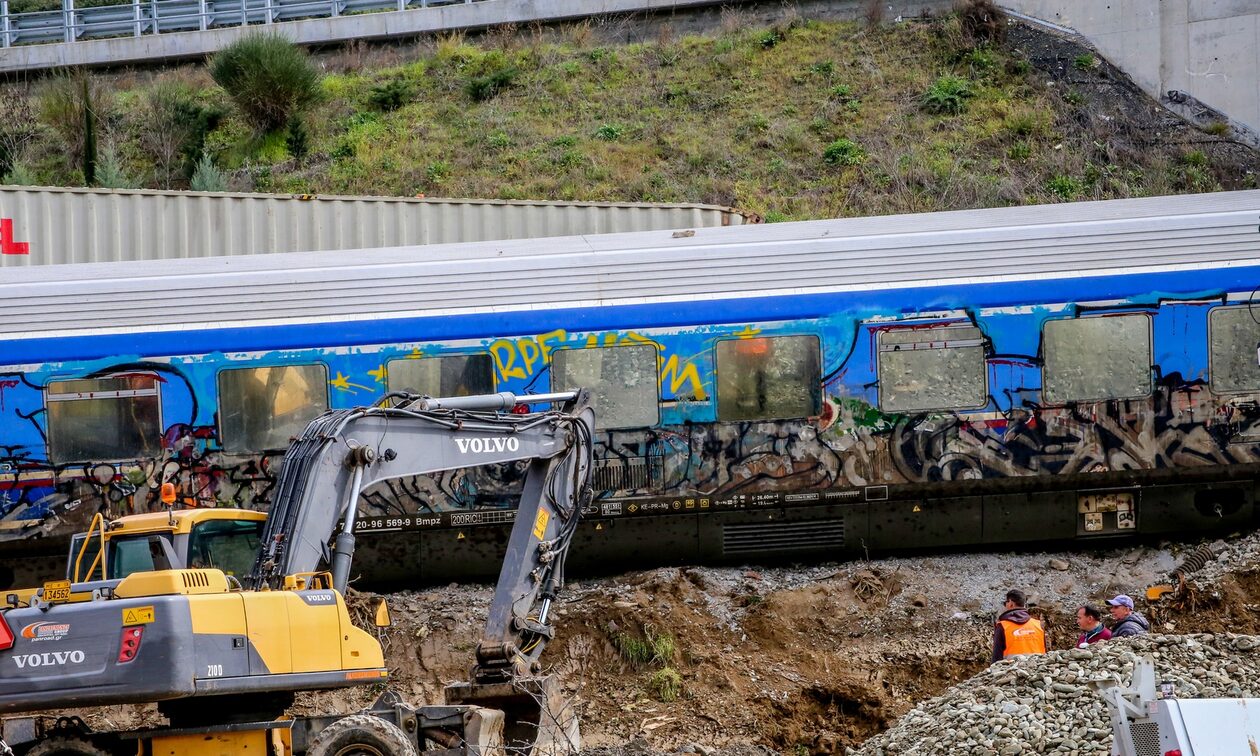 Τέμπη: 8 ερωτήσεις και απαντήσεις από τον ΕΟΠΥΥ για τους τραυματίες του σιδηροδρομικού δυστυχήματος