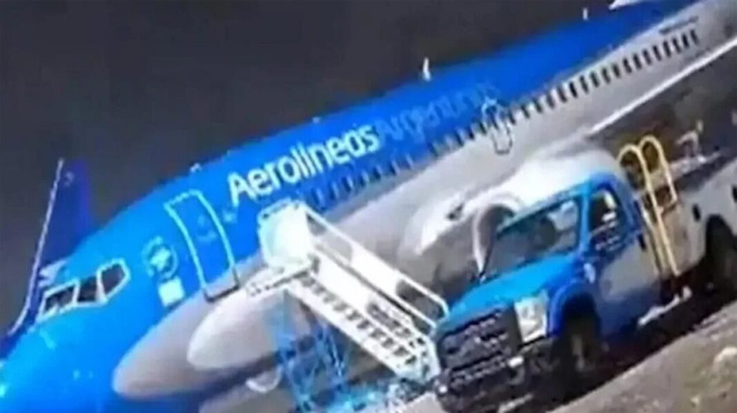 Ριπές θυελλώδους ανέμου παρέσυραν Boeing 737 στο αεροδρόμιο του Μπουένος Άιρες