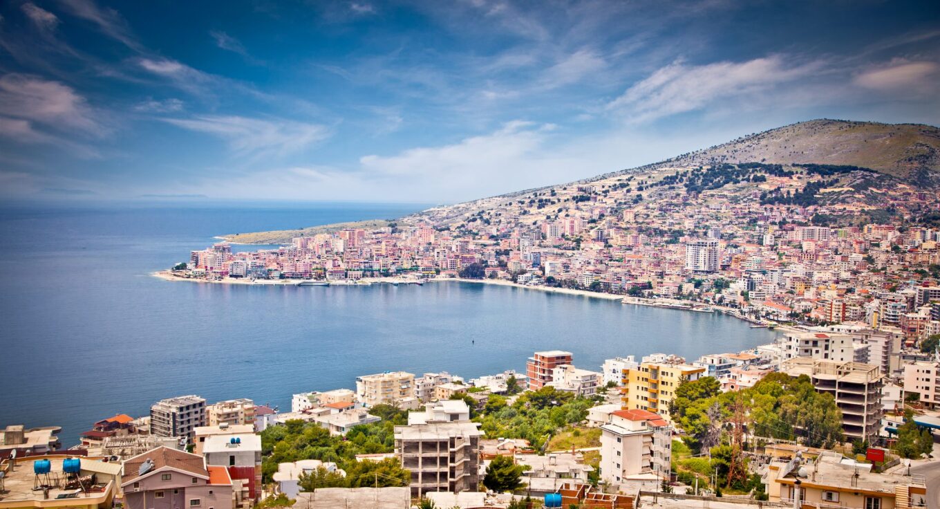 Τους 19.000 έφτασαν οι Ιταλοί συνταξιούχοι που διαμένουν μόνιμα στην Αλβανία