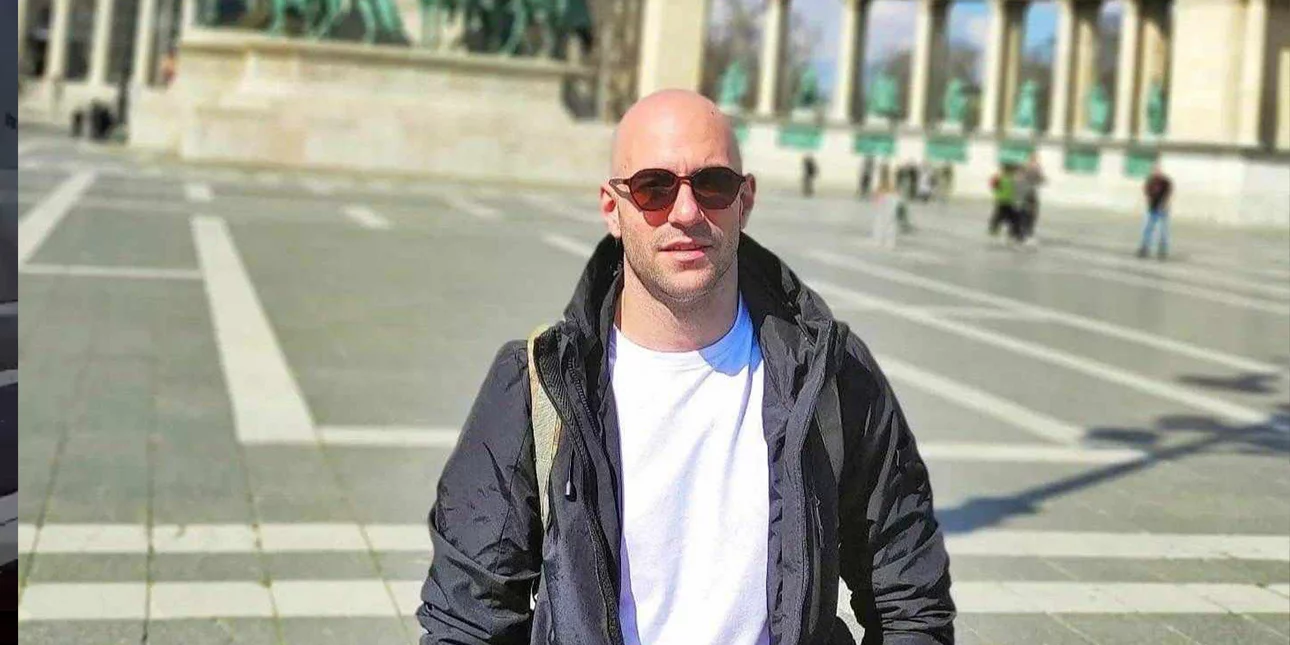 Πέθανε ο αστυνομικός που χτυπήθηκε από φωτοβολίδα στα επεισόδια στου Ρέντη
