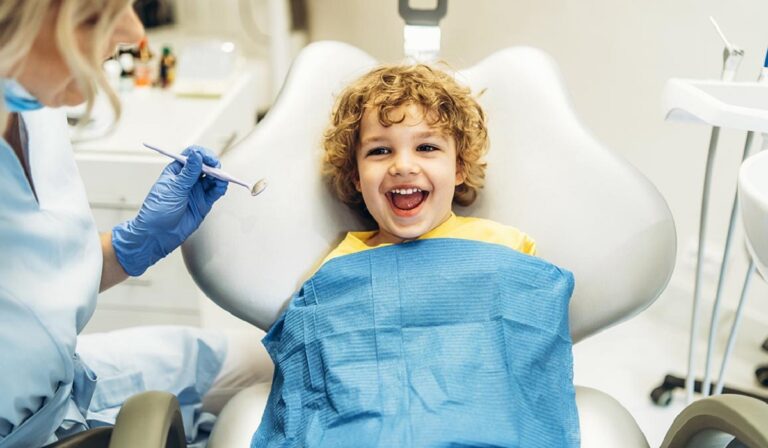 Dentist Pass: Τελευταία ημέρα για το voucher οδοντιατρικής φροντίδας για τα παιδιά