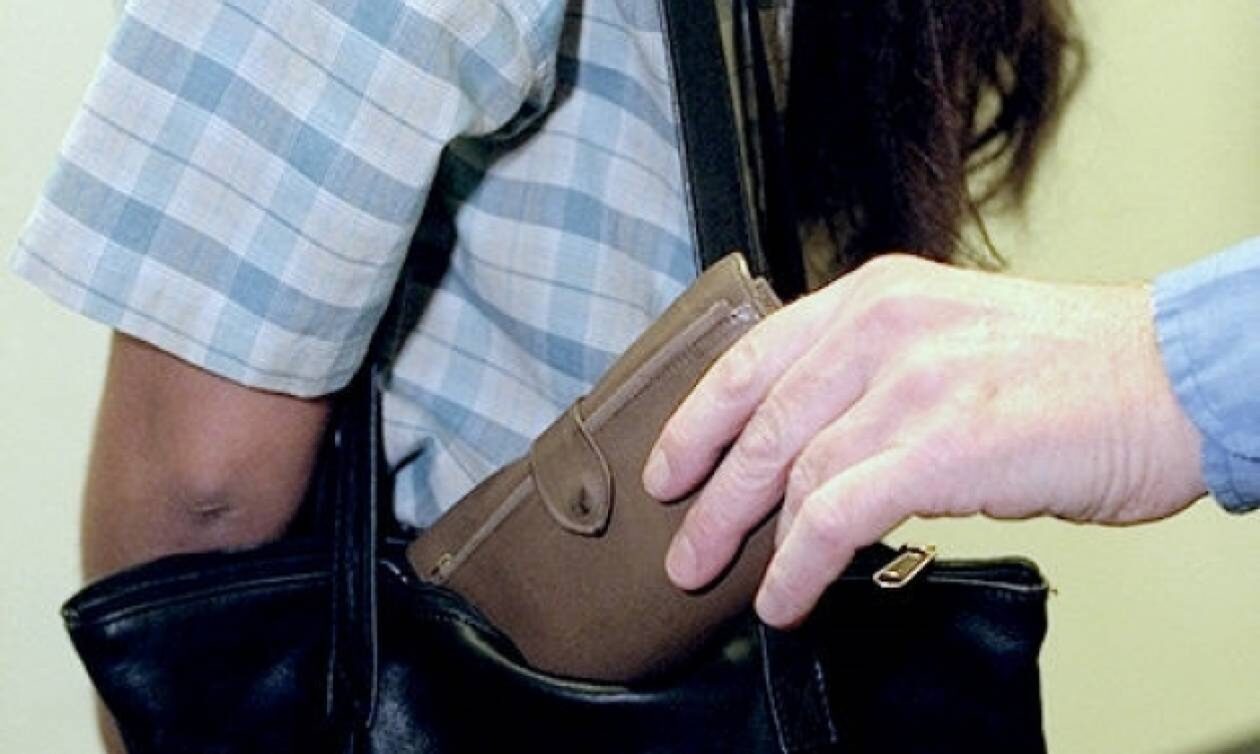 Συνελήφθη νεαρός πορτοφολάς - Είχε στην κατοχή του μικροποσότητα ναρκωτικών