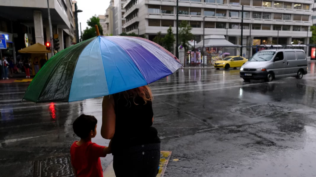 Καιρός: Νέα επικαιροποίηση του έκτακτου δελτίου της ΕΜΥ – Πού θα χτυπήσει η κακοκαιρία εξπρές