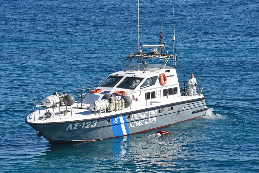 Σε διαθεσιμότητα δύο λιμενικοί που φέρονται να εμπλέκονται σε διακίνηση ναρκωτικών