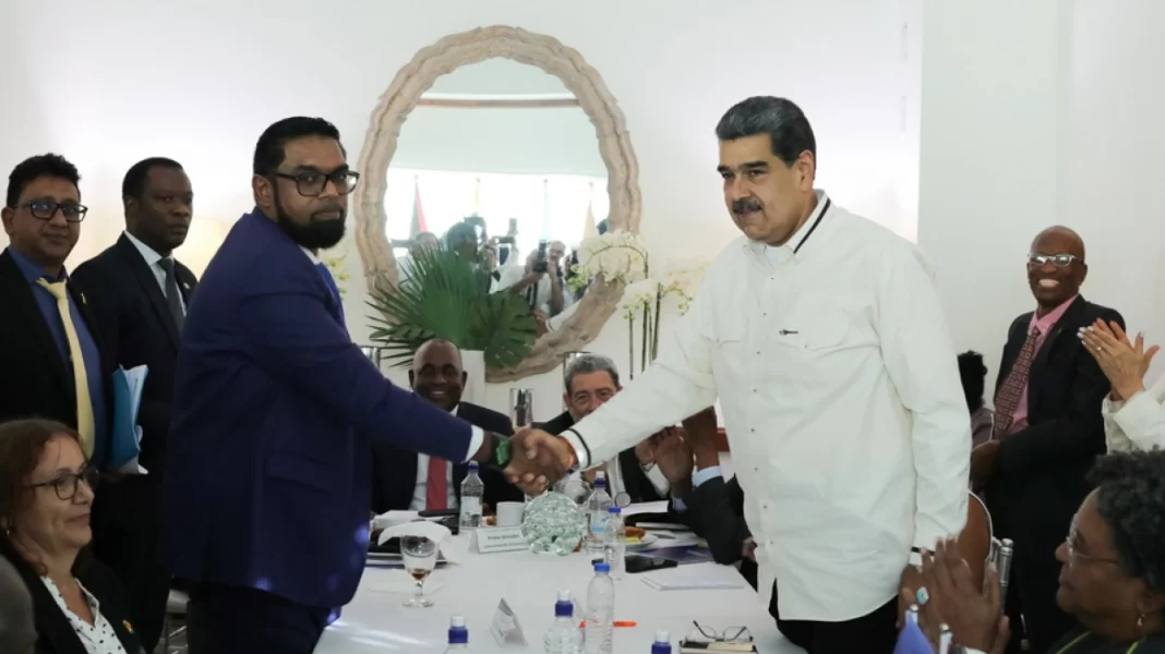 Βενεζουέλα και Γουιάνα συμφώνησαν να μη χρησιμοποιήσουν βία η μια εναντίον της άλλης