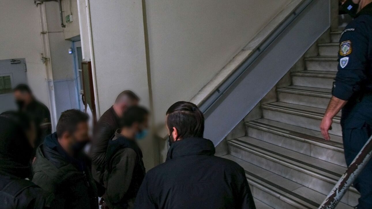 Αναβίωσε η δίκη για τη διπλή δολοφονία στη Μακρινίτσα Πηλίου